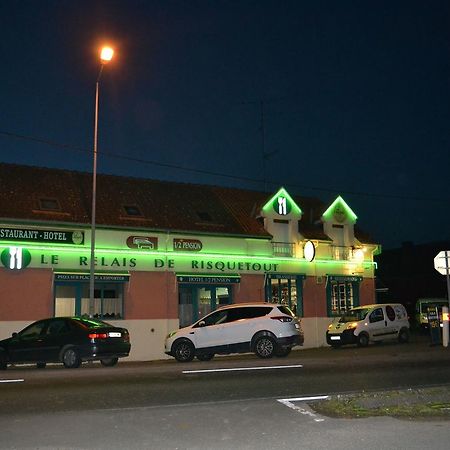 Le Relais De Risquetout Hem-Hardinval Exteriör bild