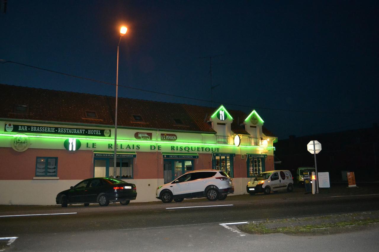 Le Relais De Risquetout Hem-Hardinval Exteriör bild